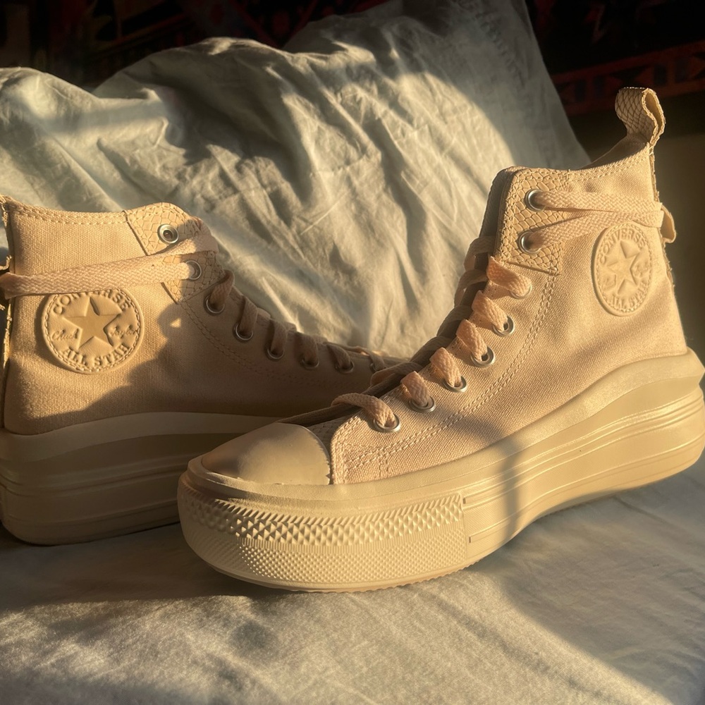 Converse Beige High-Top Sneakers with Canvas Material and Thick Rubber Sole
